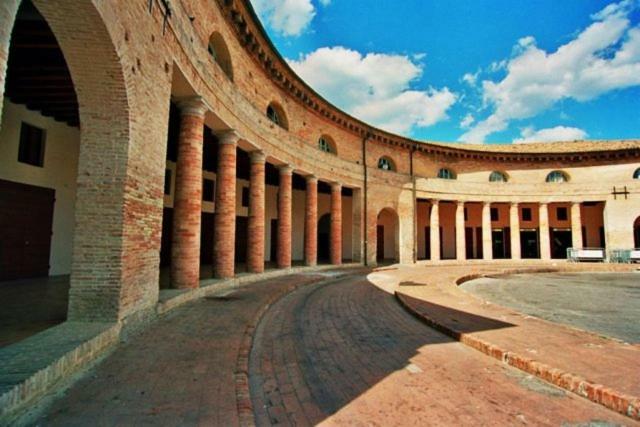 Appartamento Federica Senigallia Buitenkant foto